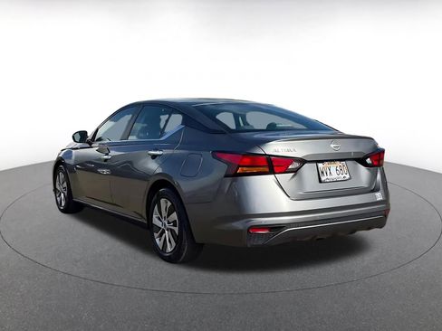 Used 2023 Nissan Altima 2.5 S image 11