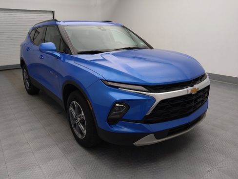 Used 2024 Chevrolet Blazer LT w/ Convenience Package FWD image 13