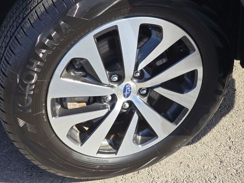 Certified 2025 Subaru Outback Premium w/ Popular Package #1A image 13