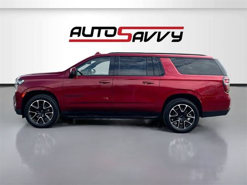 Used 2023 Chevrolet Suburban RST w/ Luxury Package image 4