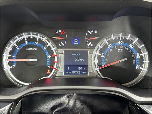 Used 2018 Toyota 4Runner TRD Off-Road AWD/4WD image 27