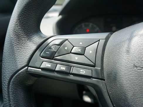 Used 2024 Nissan Altima 2.5 S FWD image 8