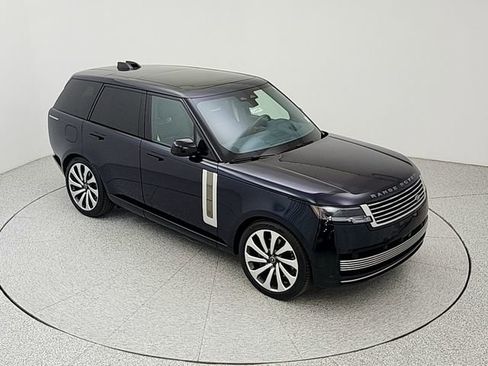 Certified 2025 Land Rover Range Rover SV AWD/4WD image 15