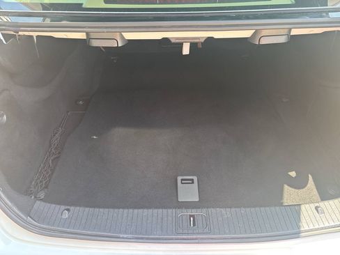 Used 2013 Mercedes-Benz E 350 4MATIC Sedan image 21