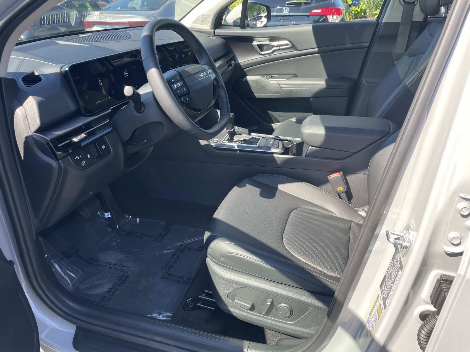 Used 2026 Kia Sportage EX w/ EX Panorama Roof Package FWD image 19