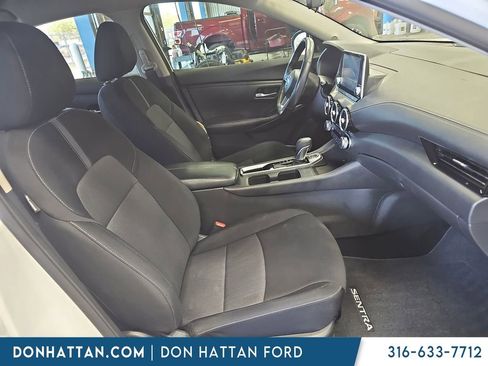 Used 2023 Nissan Sentra SV FWD image 5