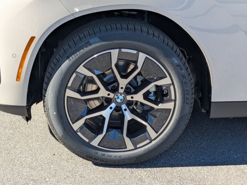 New 2026 BMW X3 xDrive30 w/ Premium Package image 10