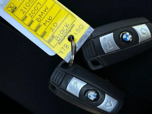 Used 2007 BMW M6 Convertible RWD image 22