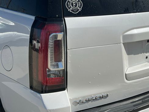 Used 2018 GMC Yukon SLT w/ Open Road Package image 13