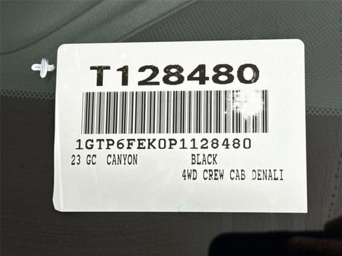 Used 2023 GMC Canyon Denali image 49