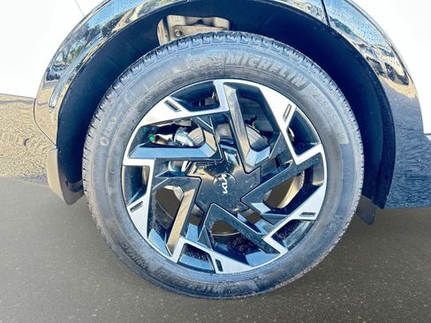 Used 2025 Kia Sportage SX FWD image 5