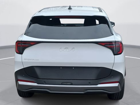 New 2026 Kia Sportage EX image 6