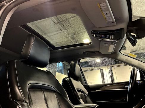 Used 2021 Jeep Grand Cherokee L Limited w/ Luxury Tech Group II image 23