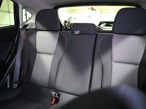 Used 2023 Subaru Crosstrek 2.0i Premium image 24