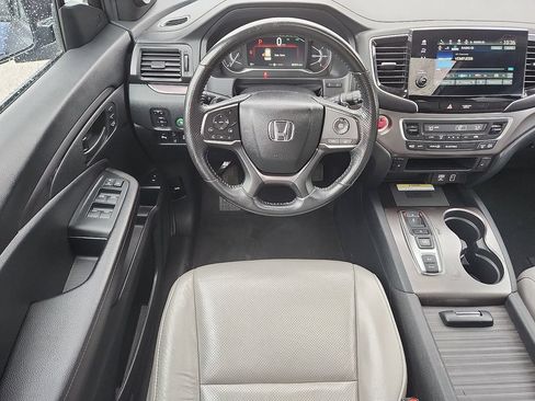 Used 2023 Honda Passport EX-L image 7