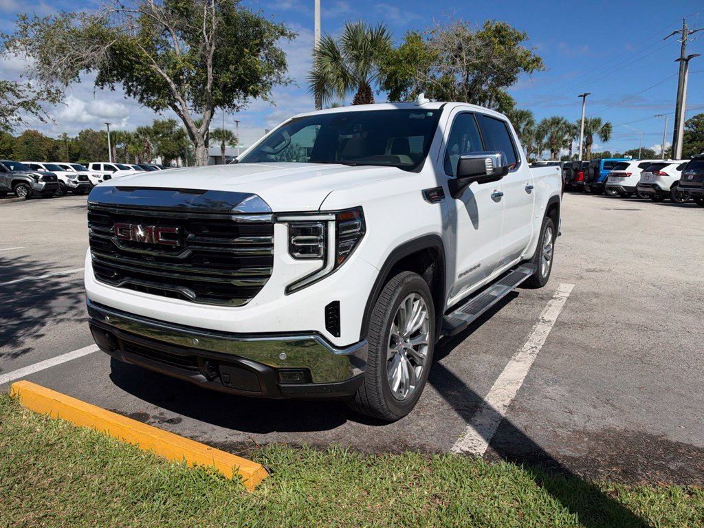 Used 2026 GMC Sierra 1500 SLT w/ SLT Premium Package AWD/4WD image 1