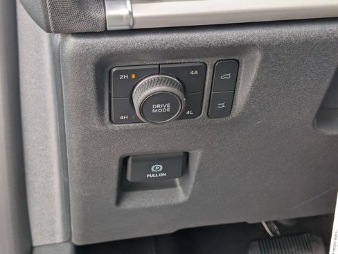 New 2026 Ford Expedition Active AWD/4WD image 42