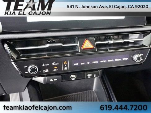 Certified 2025 Kia Niro EX w/ EX Cold Weather Package FWD image 27