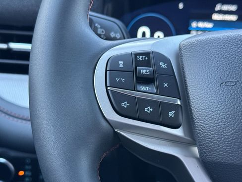 New 2026 Ford Explorer Active image 25