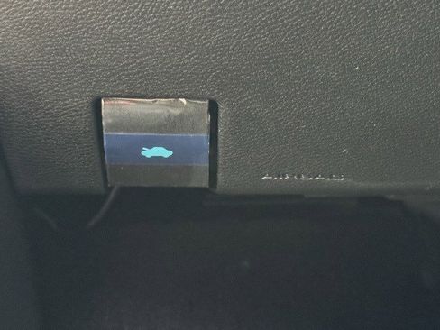 New 2026 Chrysler Pacifica Select image 14