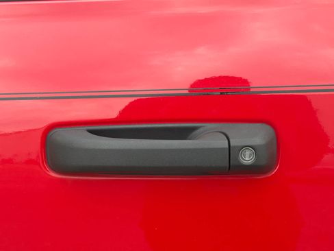 Used 2018 RAM 1500 Express w/ Express Value Package image 14