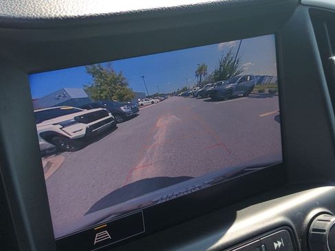 Used 2024 GMC Terrain SLT FWD image 24