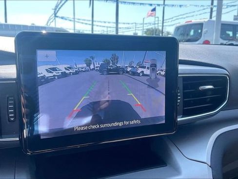 Certified 2023 Ford Explorer XLT w/ Equipment Group 202A RWD image 21
