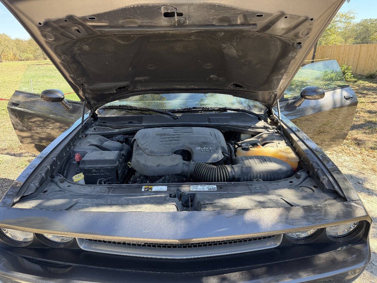 Used 2013 Dodge Challenger SXT RWD image 13