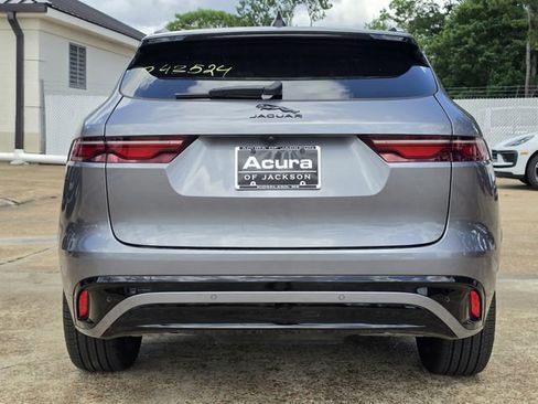 Used 2025 Jaguar F-PACE R-Dynamic S AWD/4WD image 5
