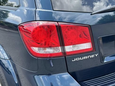 Used 2013 Dodge Journey SXT w/ Popular Equipment Group FWD image 11