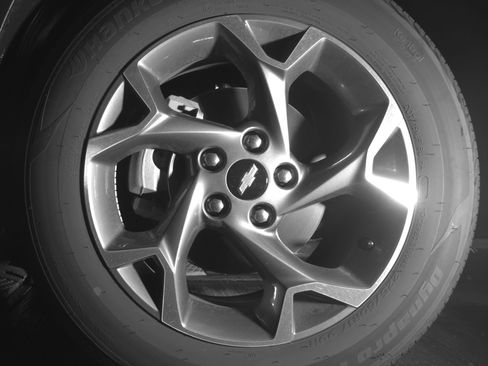 Used 2025 Chevrolet Trax LT w/ LT Convenience Package image 12