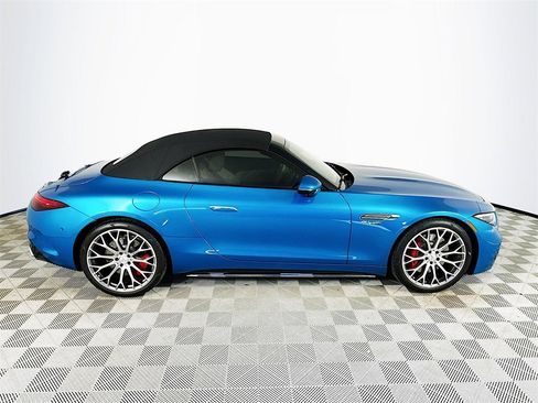 Certified 2024 Mercedes-Benz SL 55 AMG 4MATIC w/ Driver Assistance Package image 37