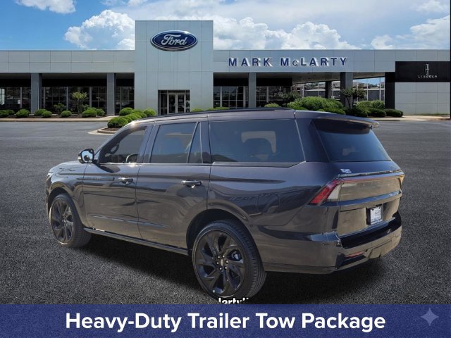 New 2027 Lincoln Navigator Reserve w/ Jet Appearance Package AWD/4WD image 3