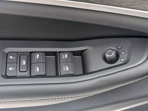 New 2026 Jeep Grand Cherokee Limited AWD/4WD image 16