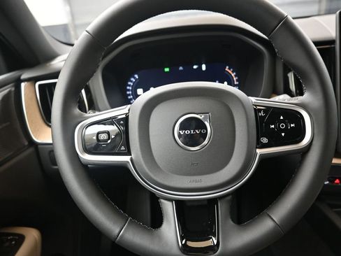 New 2026 Volvo XC60 B5 Plus w/ Protection Package Premier image 25