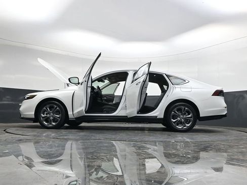 New 2026 Honda Accord EX-L image 39