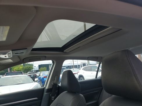 Used 2019 Nissan Altima 2.5 SV FWD image 17