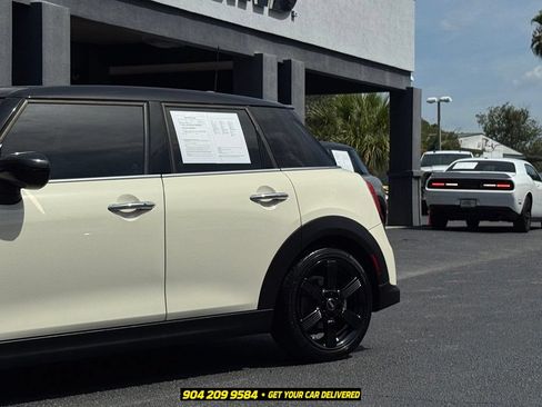 Used 2023 MINI Cooper S w/ Signature Upholstery Package FWD image 3