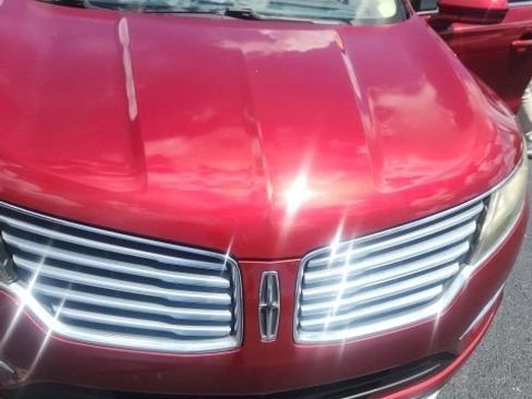 Used 2015 Lincoln MKC FWD w/ Equipment Group 102A Reserve image 10