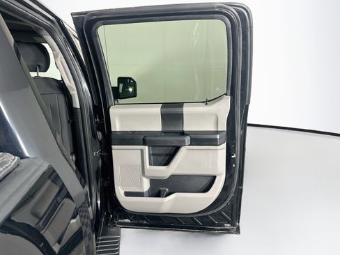 Used 2018 Ford F150 XL w/ Equipment Group 101A Mid AWD/4WD image 28