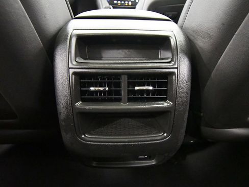 Used 2017 Cadillac XT5 Premium Luxury AWD/4WD image 17