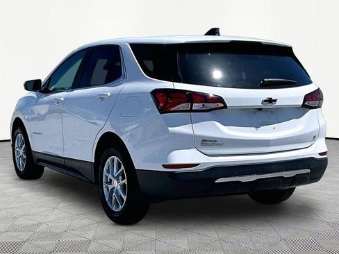 Used 2023 Chevrolet Equinox LT FWD image 4