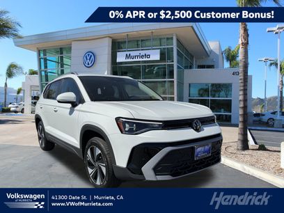 New 2025 Volkswagen Taos SE