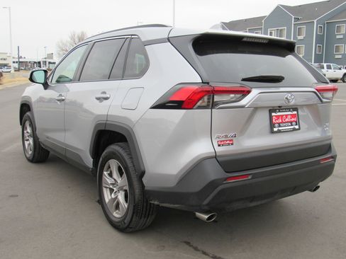 Used 2025 Toyota RAV4 XLE w/ Convenience Package image 8