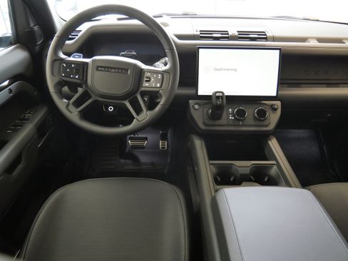New 2026 Land Rover Defender 110 OCTA AWD/4WD image 8
