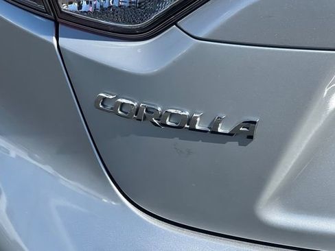 Used 2023 Toyota Corolla LE image 34