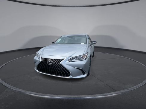 Used 2024 Lexus ES 350 w/ Premium Package FWD image 4