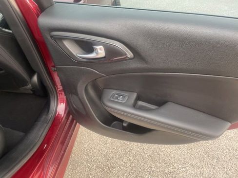 Used 2015 Chrysler 200 S w/ Navigation & Sound Group I image 52