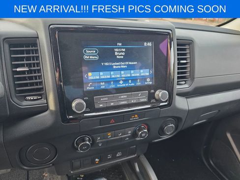 Used 2022 Nissan Frontier S w/ Technology Package image 11