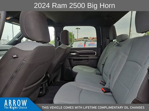 Used 2024 RAM 2500 Big Horn AWD/4WD image 19